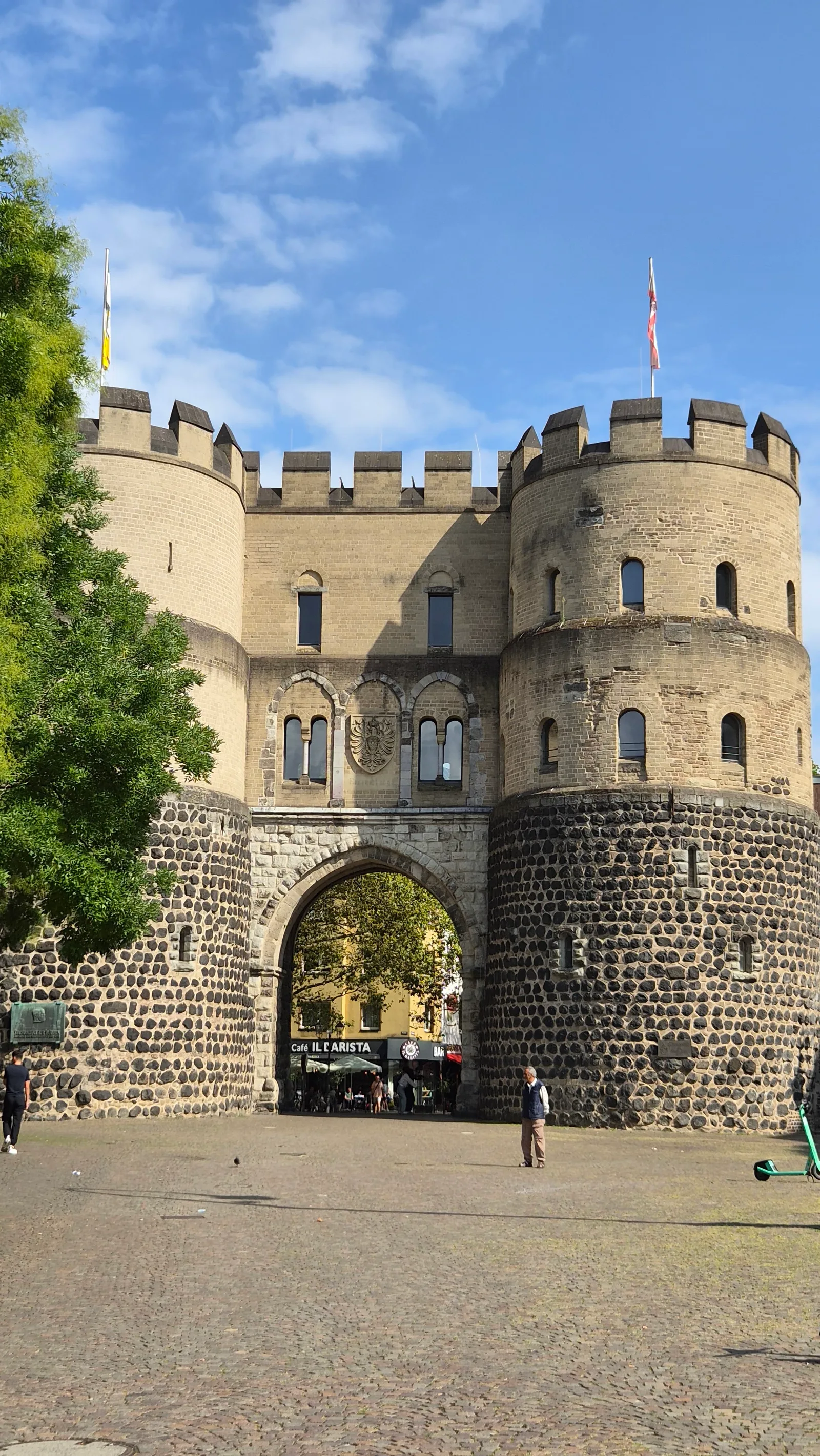 Main view at Hahnen Gate Köln — travel photo