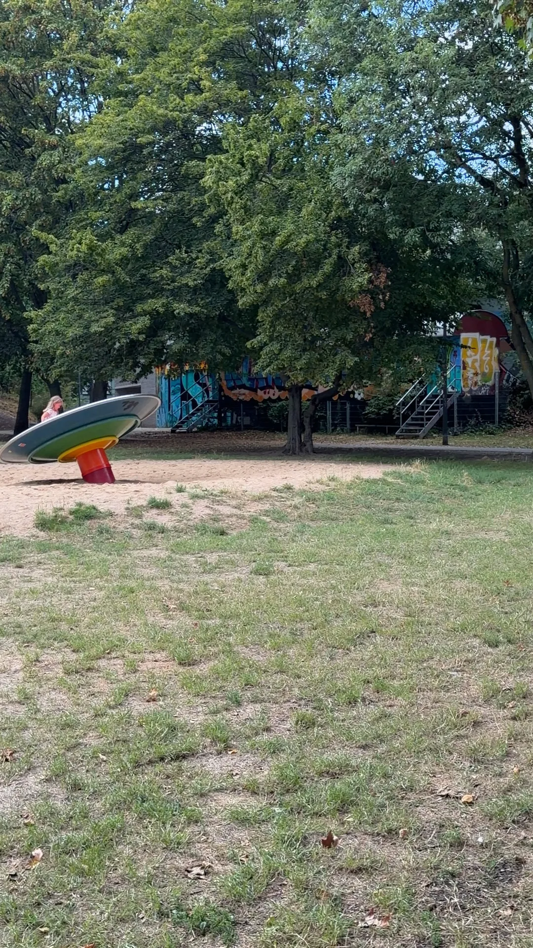 Main view at Klingelpützpark Köln — travel photo