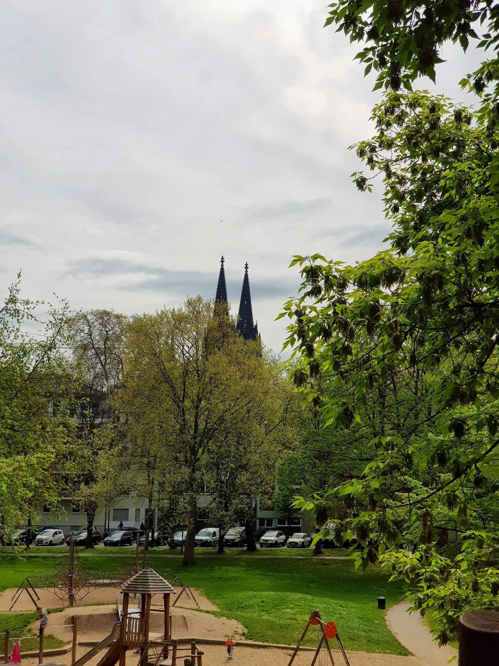 Atmosphere at Klingelpützpark Köln — travel photo