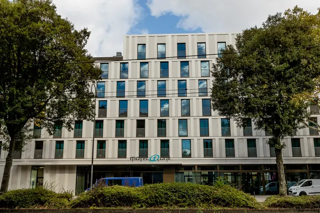 Motel One Köln-Neumarkt