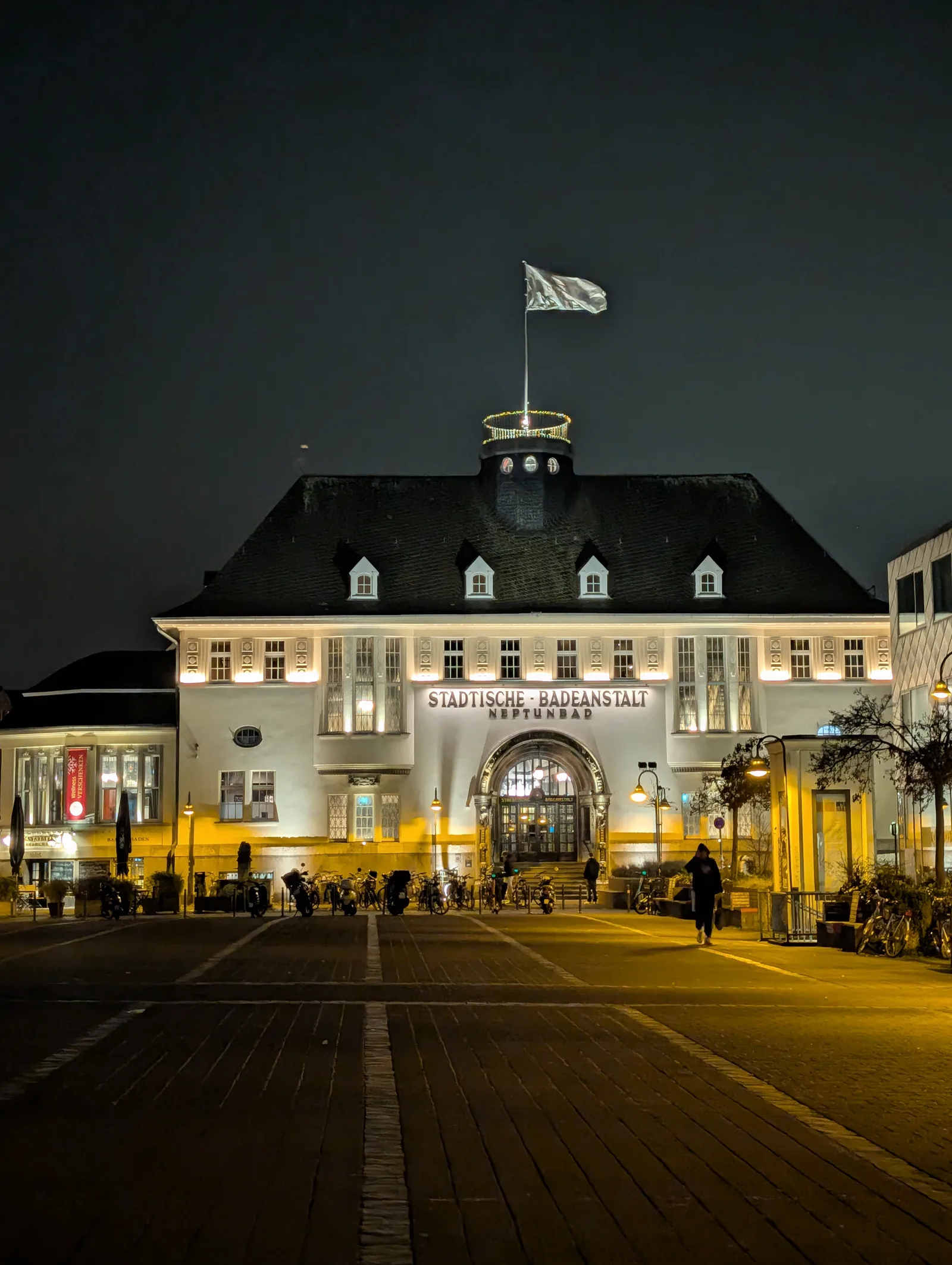 Atmosphere at Neptunbad Sports & Spa Köln — travel photo