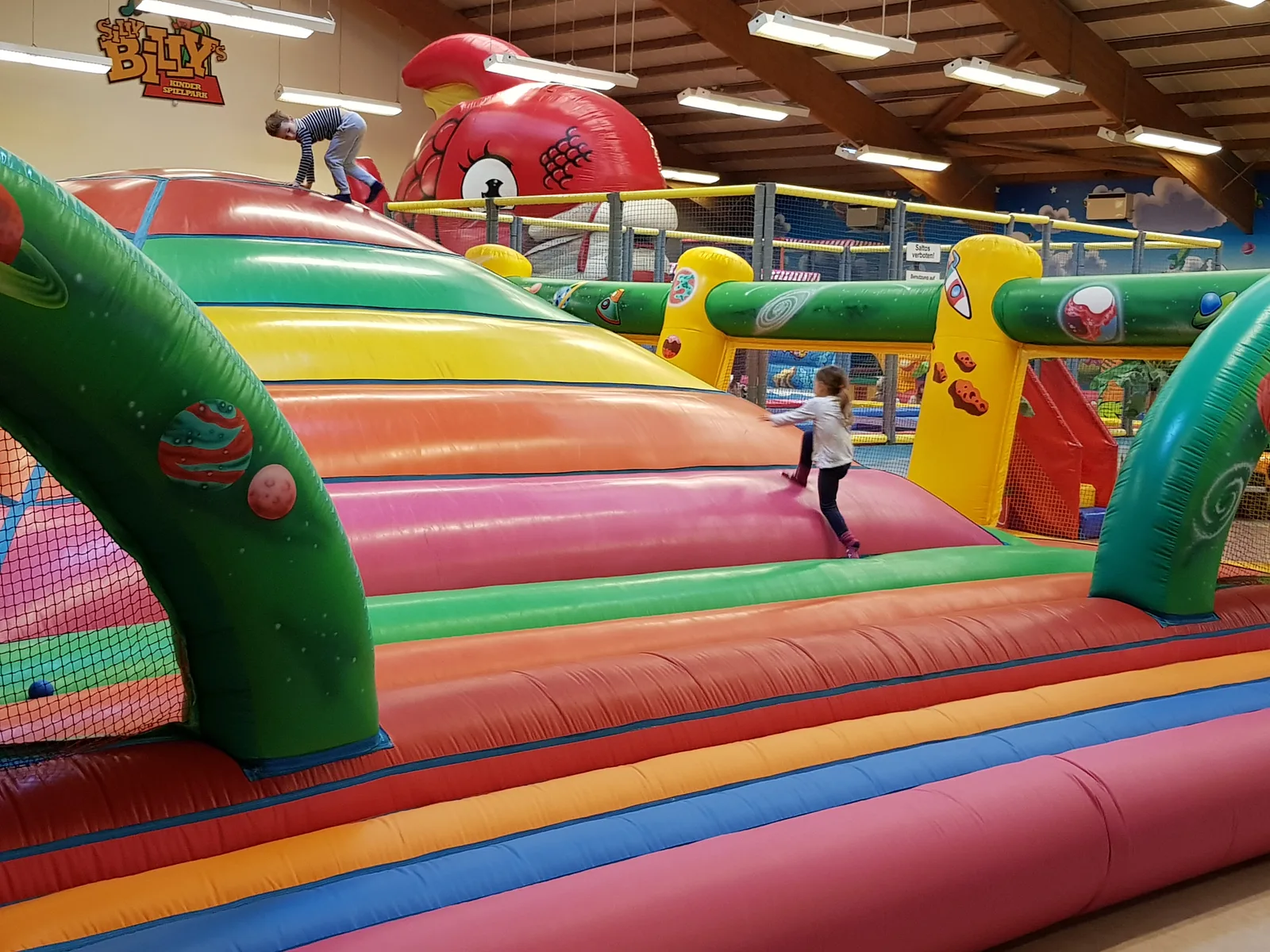 Main view at Silly Billy indoor play park Köln — travel photo