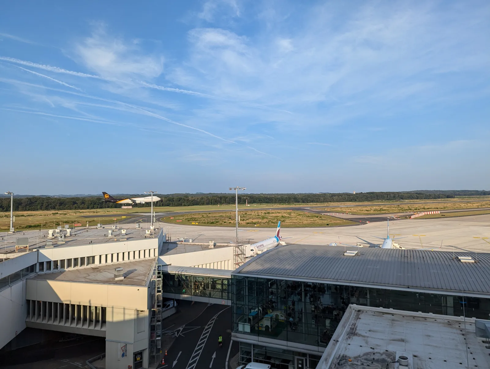 Atmosphere at Visitors terrace level 5 Köln — travel photo