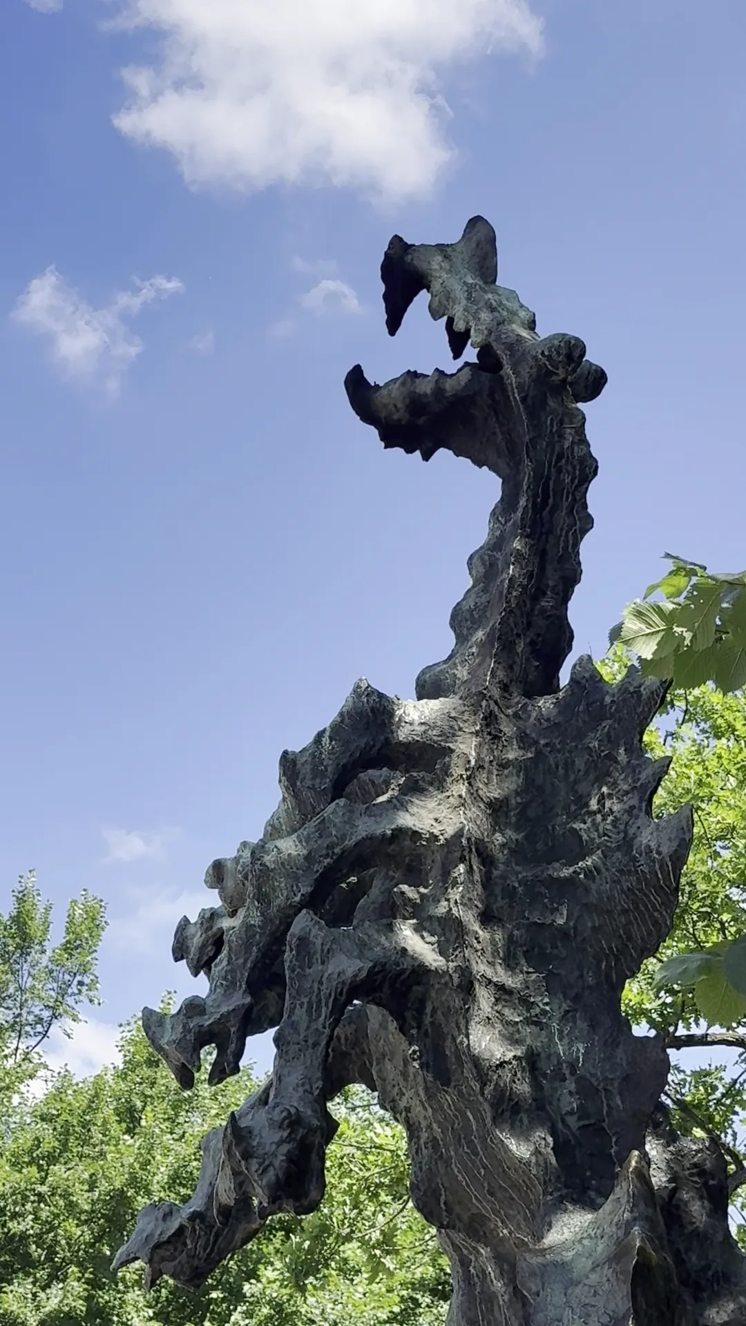 Main view at Dragon Statue Kraków — travel photo