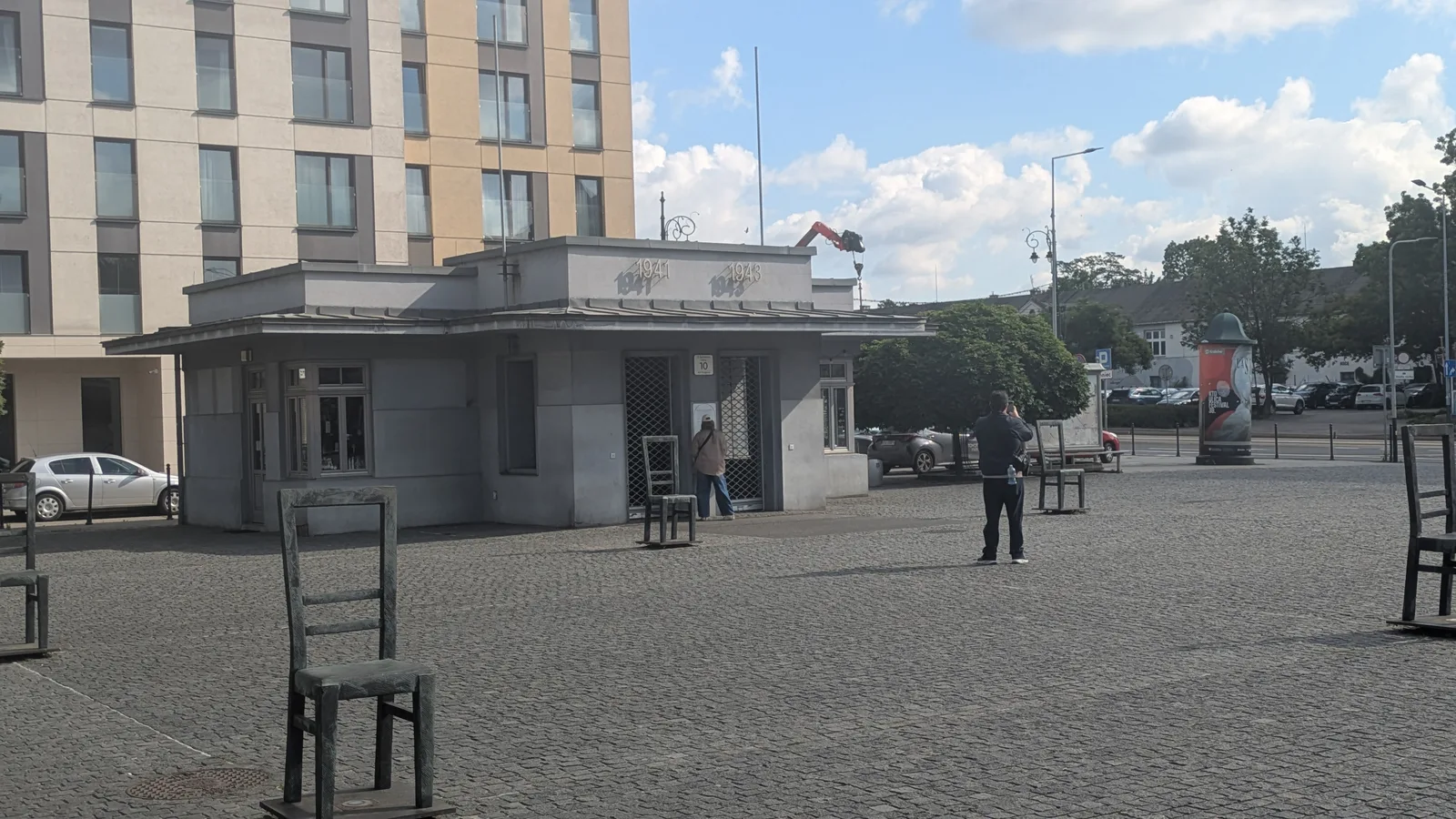 Details at Ghetto Heroes Square Kraków — travel photo