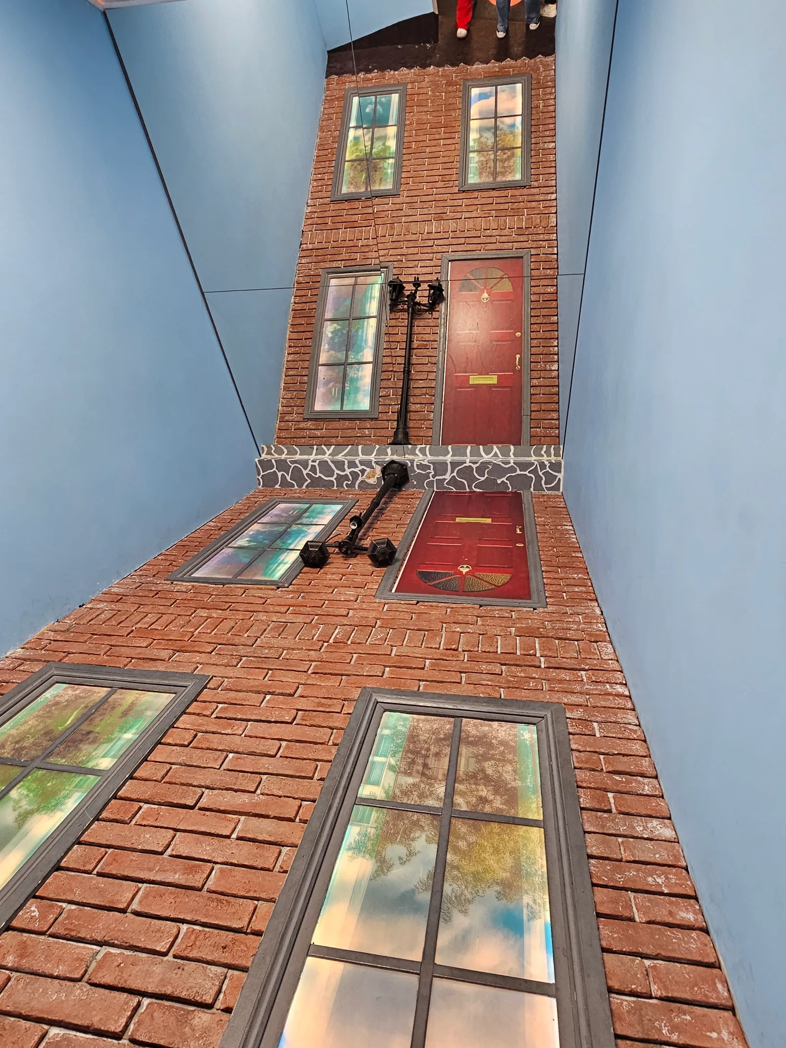 Main view at House of Illusions - Muzeum Iluzji Kraków Kraków — travel photo