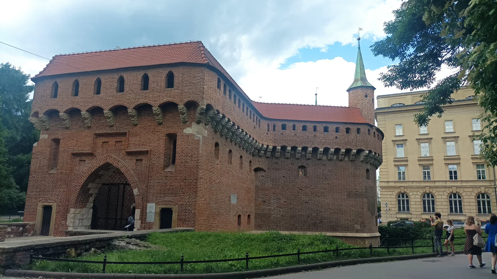 Atmosphere at Kraków Barbican Kraków — travel photo