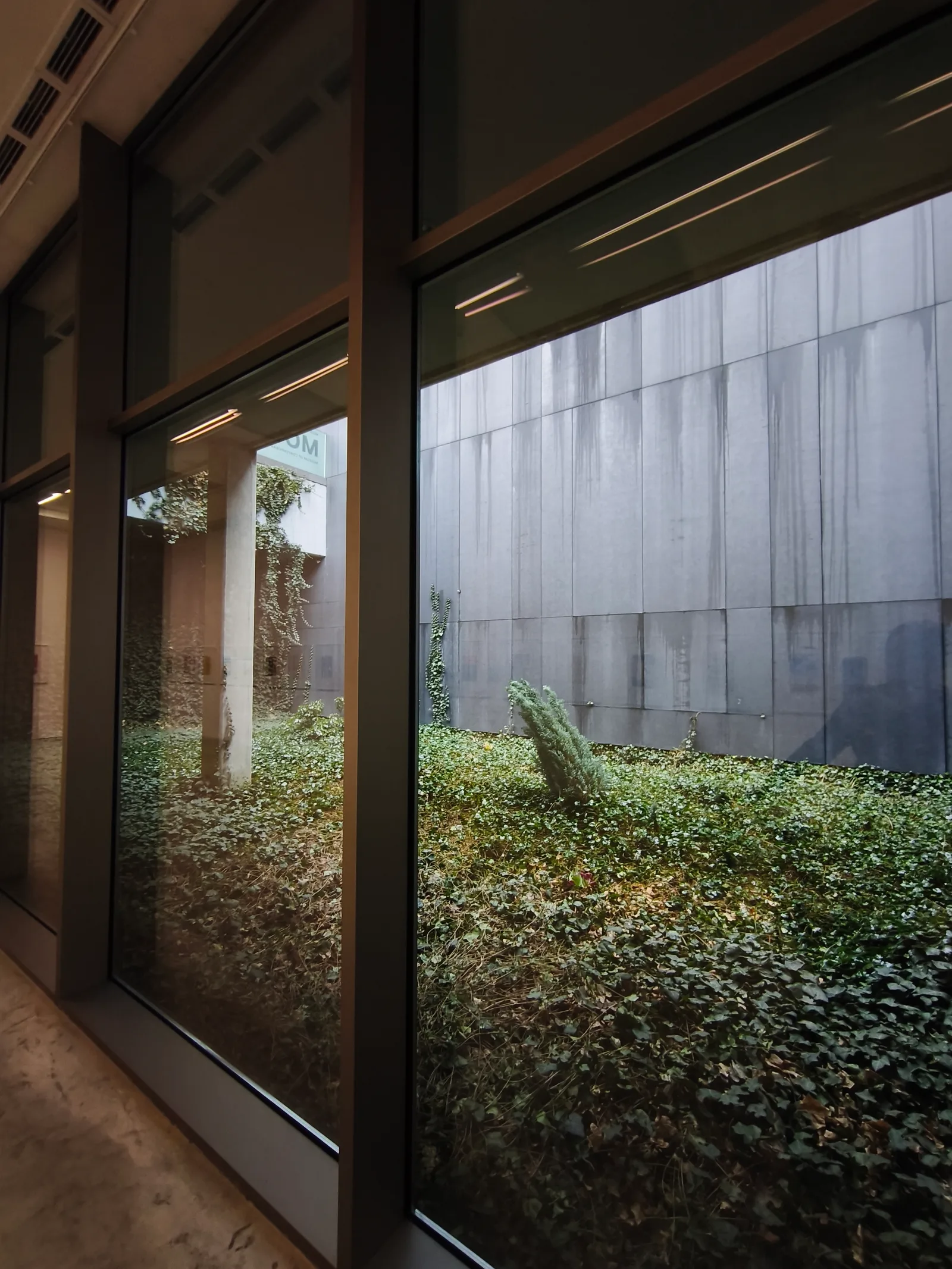Main view at Museum of Contemporary Art in Krakow MOCAK Kraków — travel photo