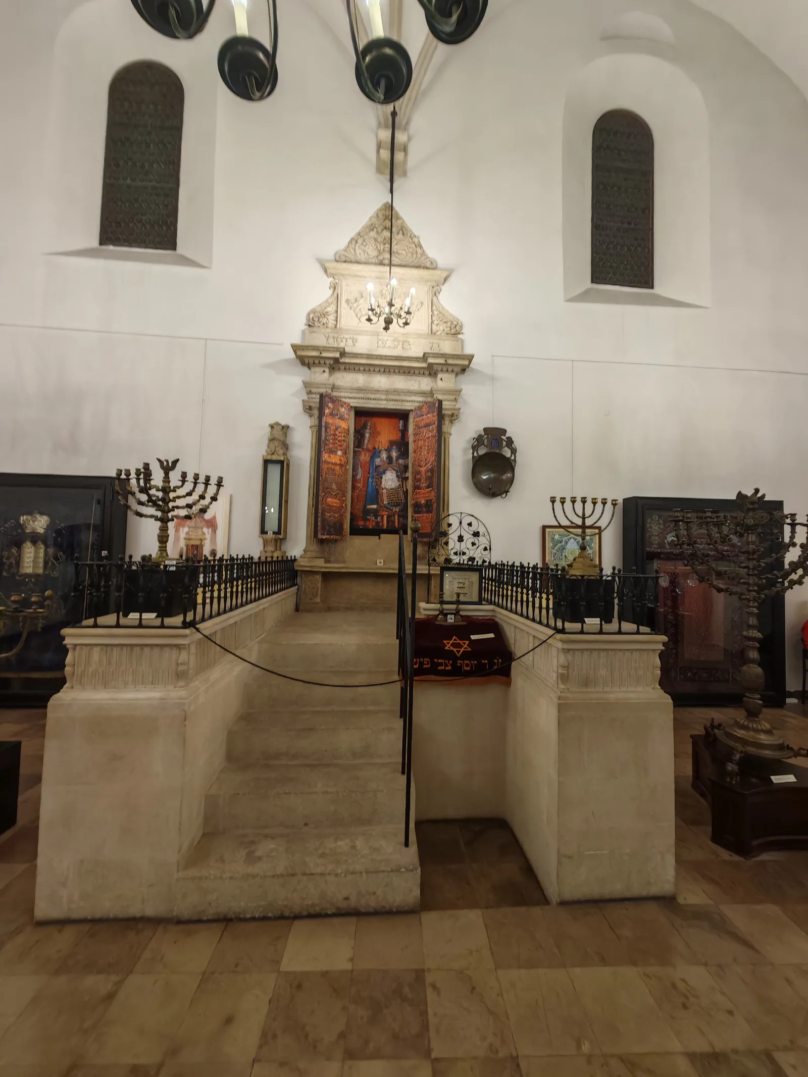 Atmosphere at Old Synagogue Kraków — travel photo