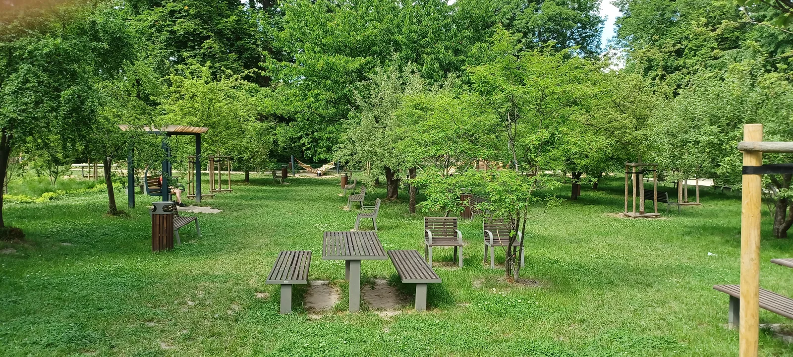 Interior at Park kieszonkowy „Ogród nad Sudołem” Kraków — travel photo