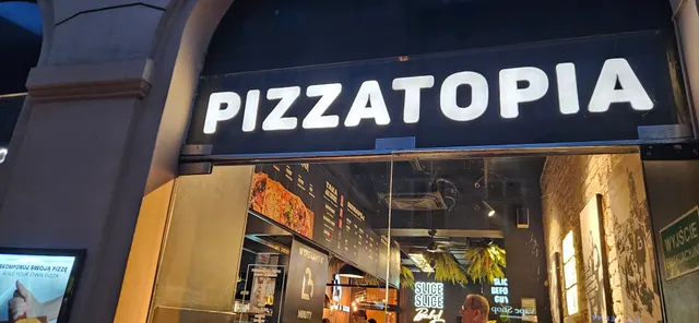 Pizzatopia