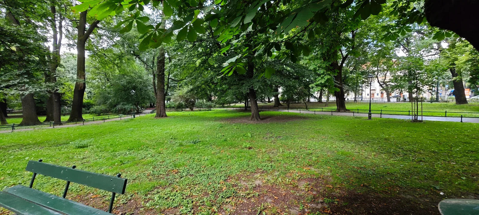 Atmosphere at Planty Kraków — travel photo