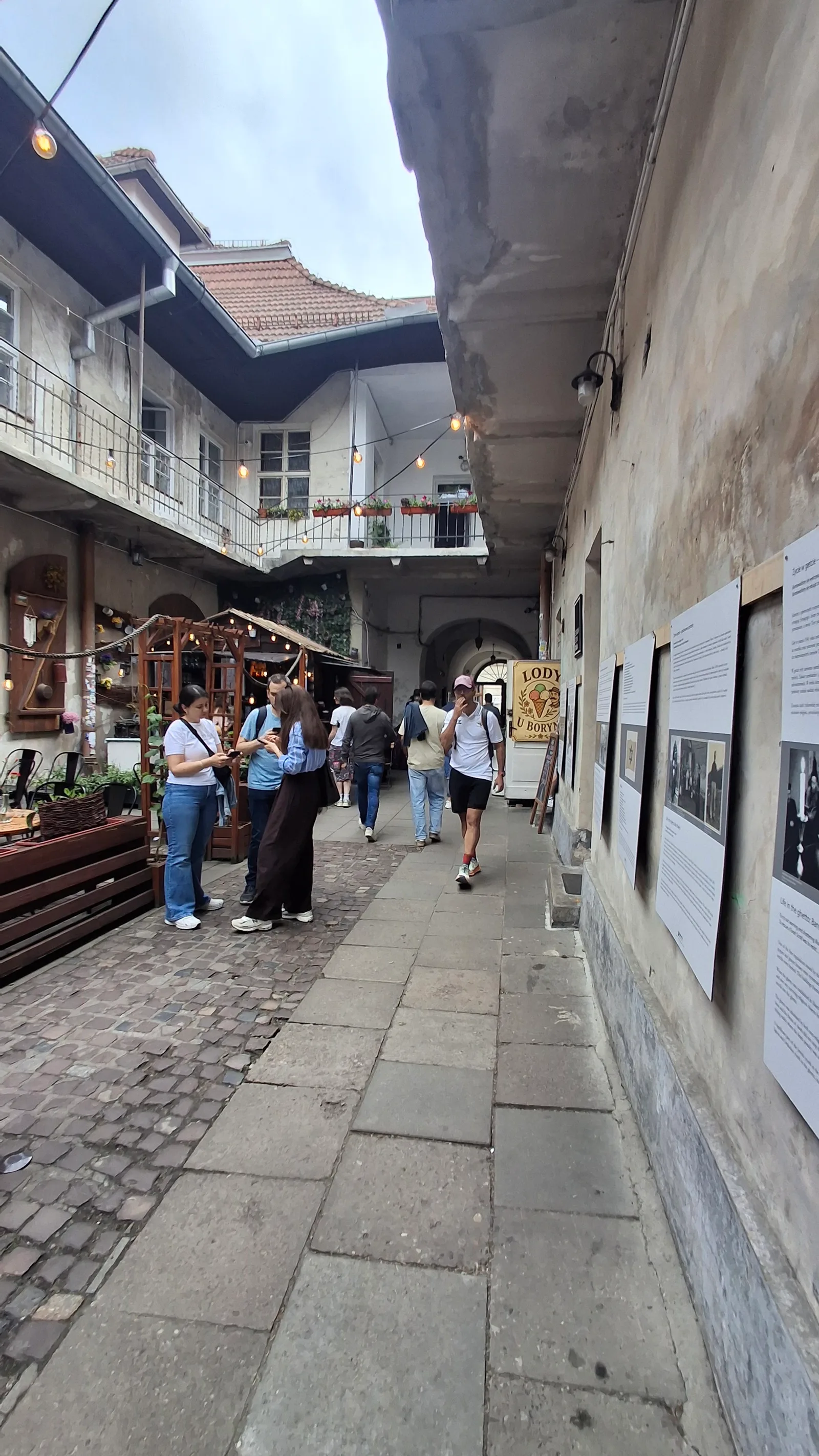 Details at Schindler's List Passage Kraków — travel photo