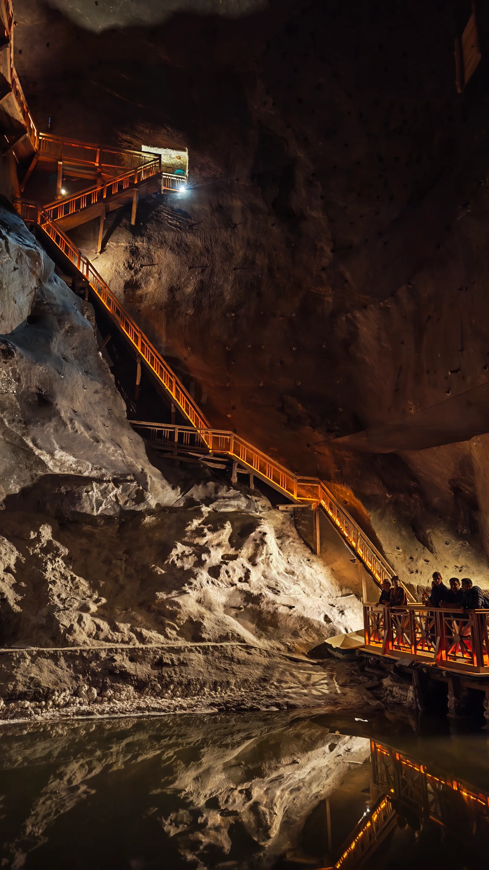 Main view at Wieliczka Salt Mine Kraków — travel photo