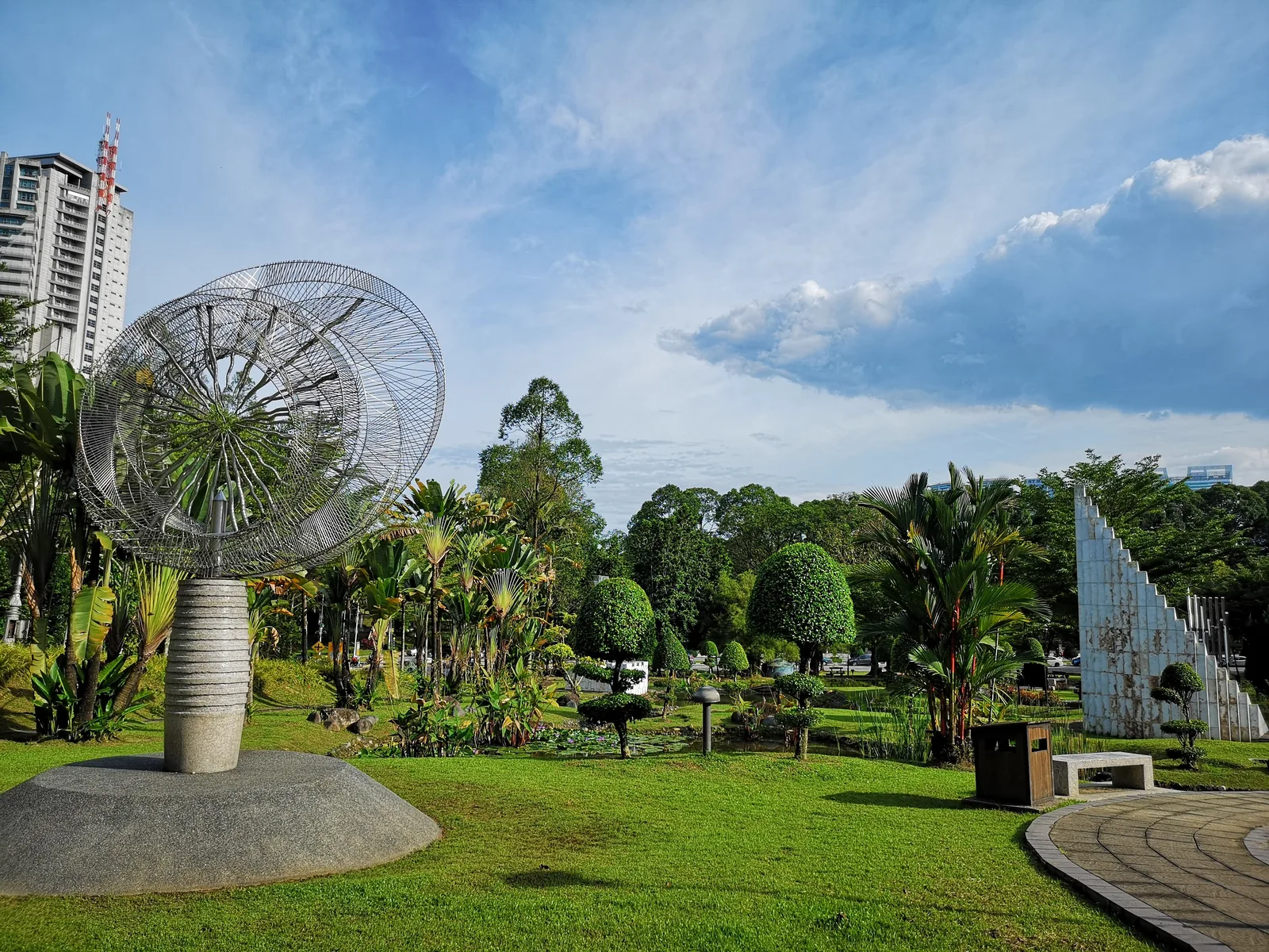 Main view at ASEAN Sculpture Garden Kuala Lumpur — travel photo