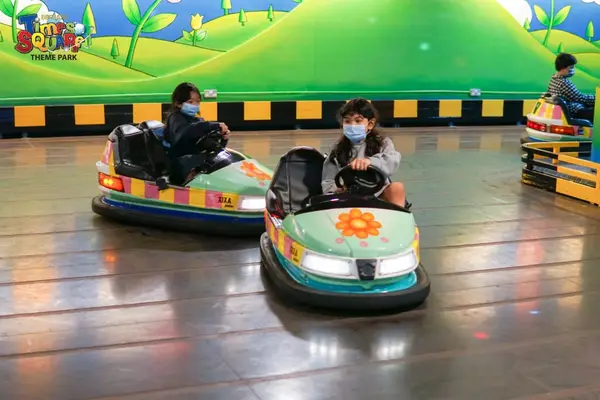 Atmosphere at Berjaya Times Square Theme Park Kuala Lumpur — travel photo
