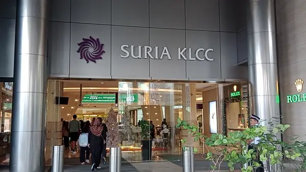 Interior at Suria KLCC Kuala Lumpur — travel photo