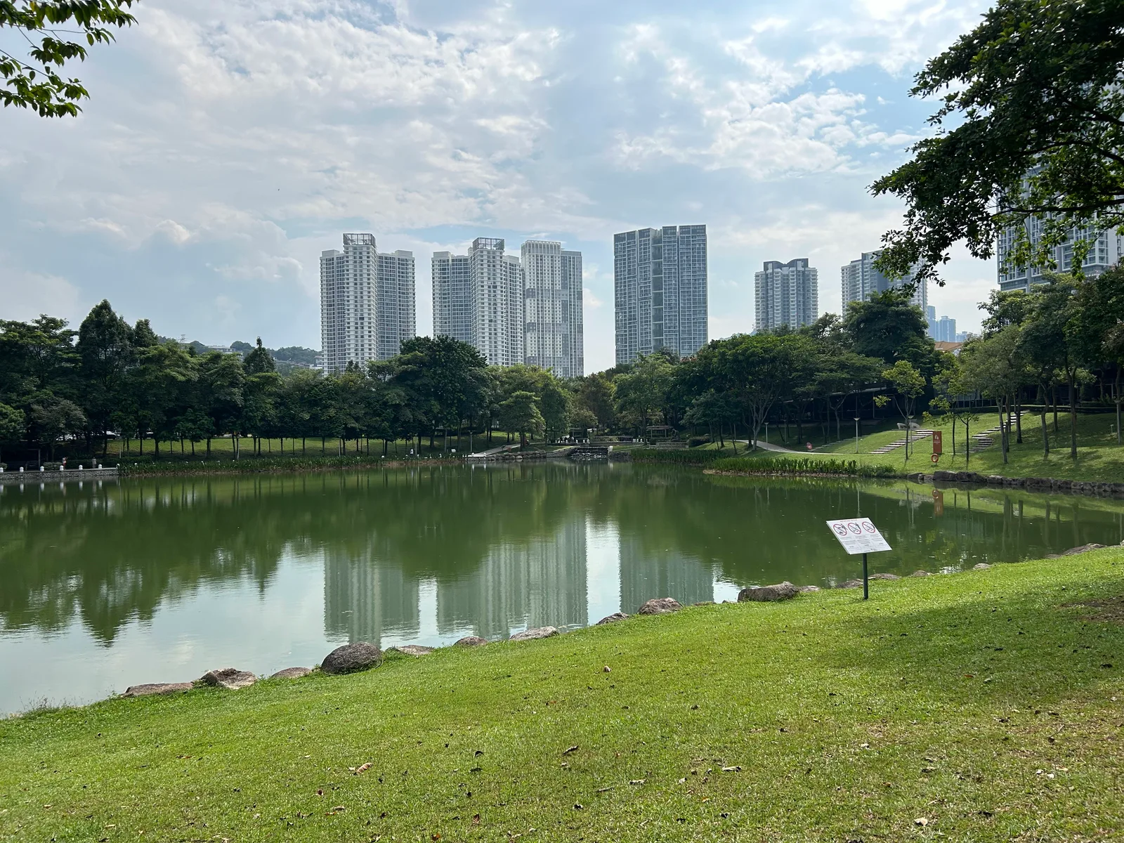 Main view at The Central Park Kuala Lumpur — travel photo