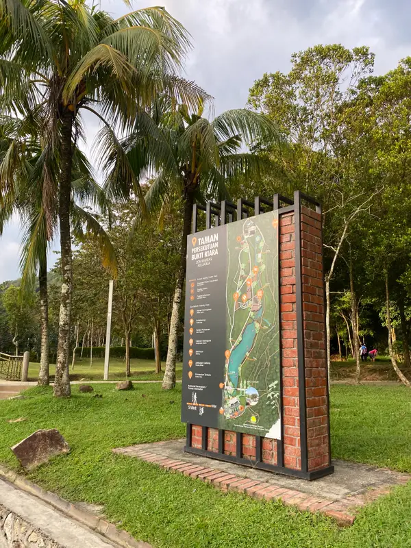 Details at TTDI Park Kuala Lumpur — travel photo