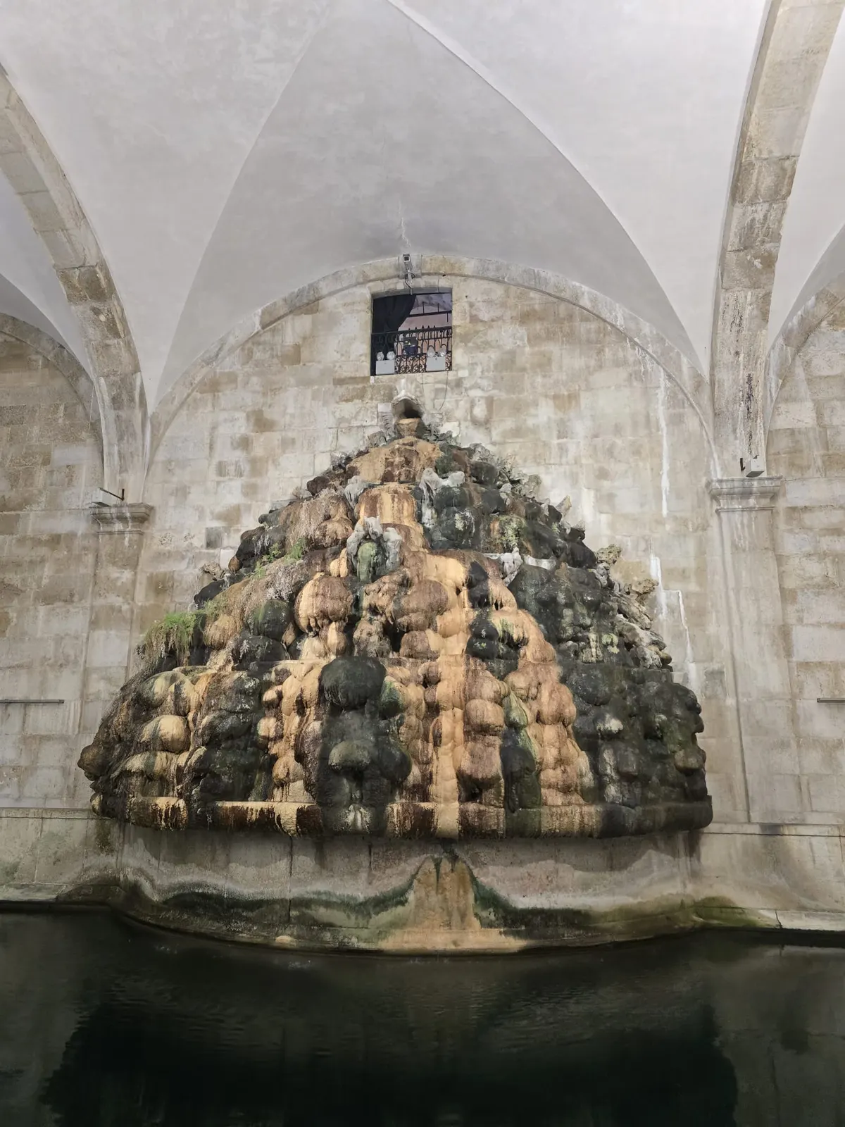 Main view at Aqueduto das Águas Livres - view point Lisbon — travel photo