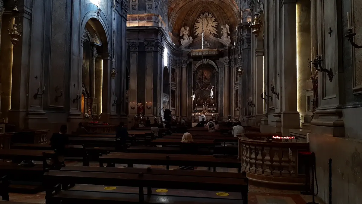 Interior at Basilica of Estrela Lisbon — travel photo