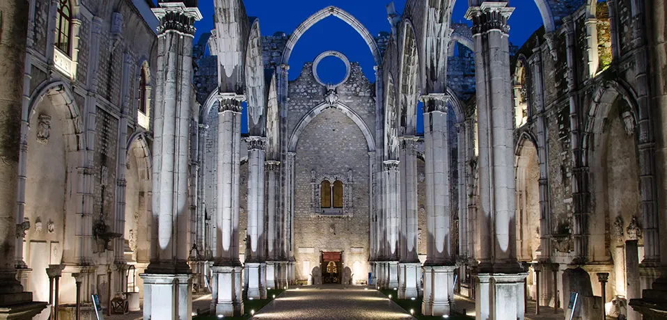 Details at Carmo Archaeological Museum Lisbon — travel photo