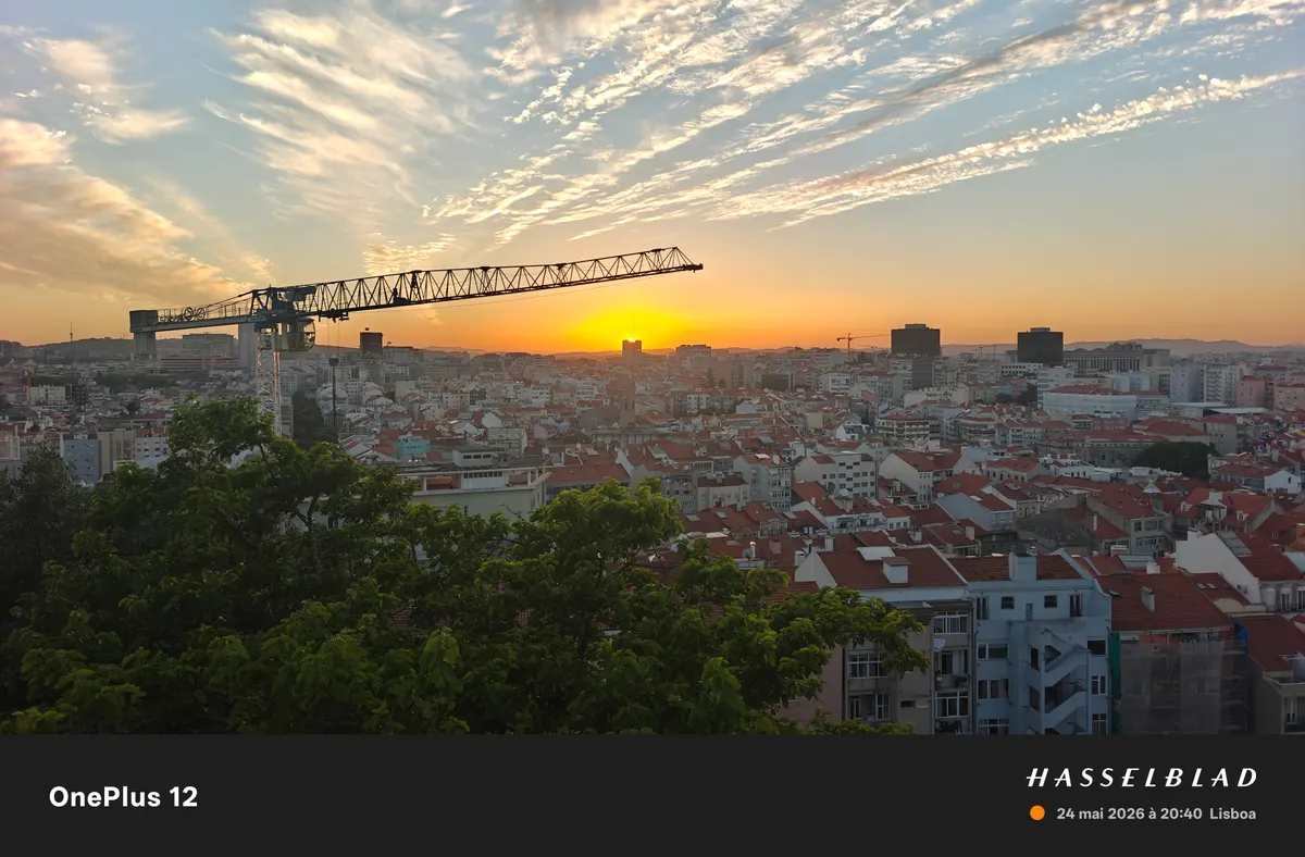 Miradouro da Penha de França — romantic guide Lisbon