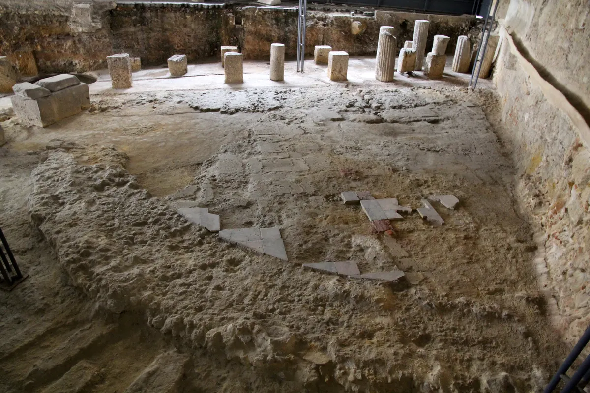 Details at Museu de Lisboa - Teatro Romano Lisbon — travel photo