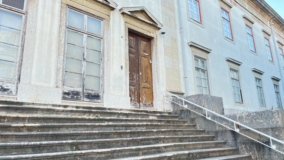 Main view at National Museum of Science & Natural History Lisbon — travel photo