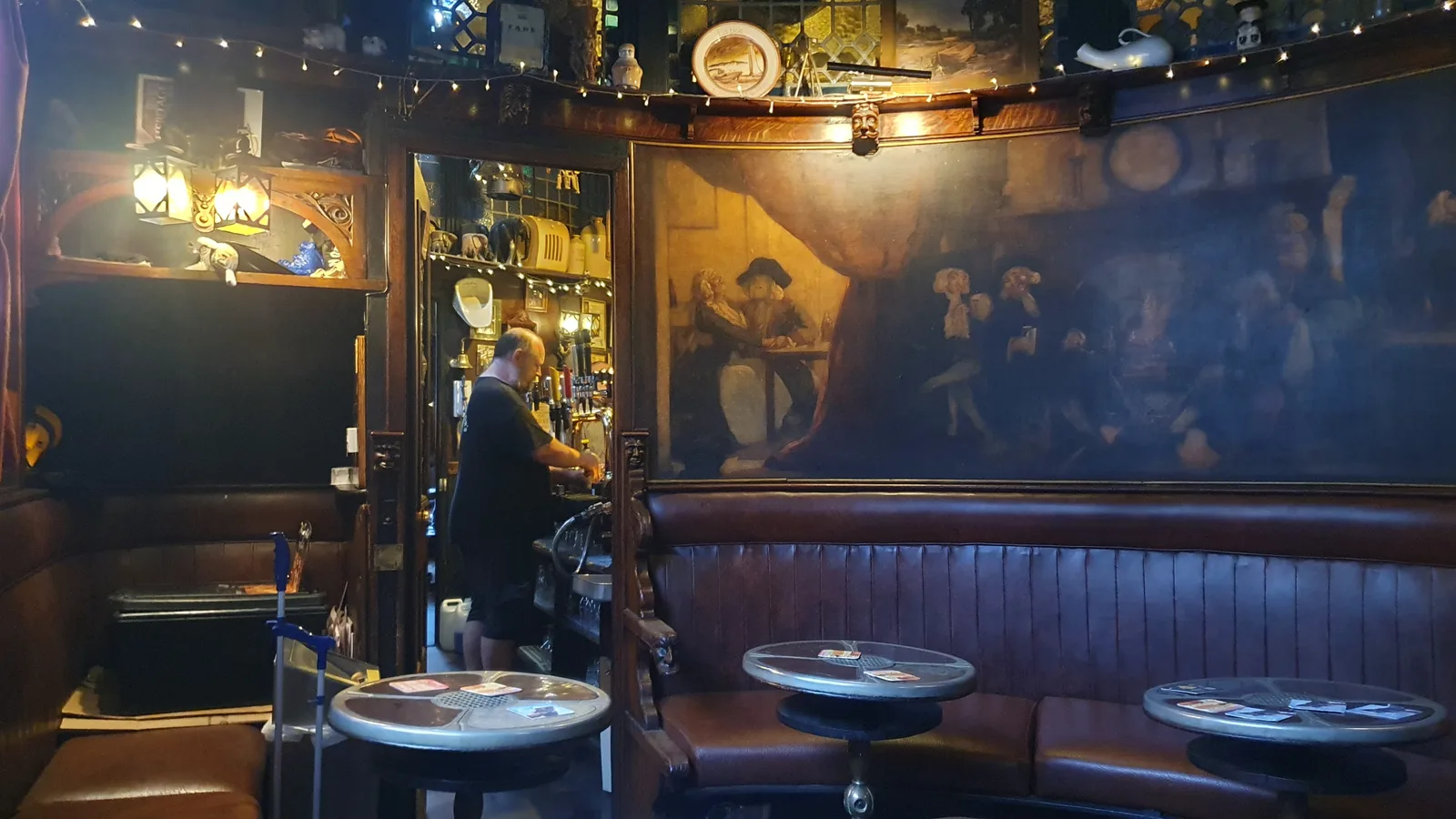 Interior at Peter Kavanagh's Liverpool — travel photo