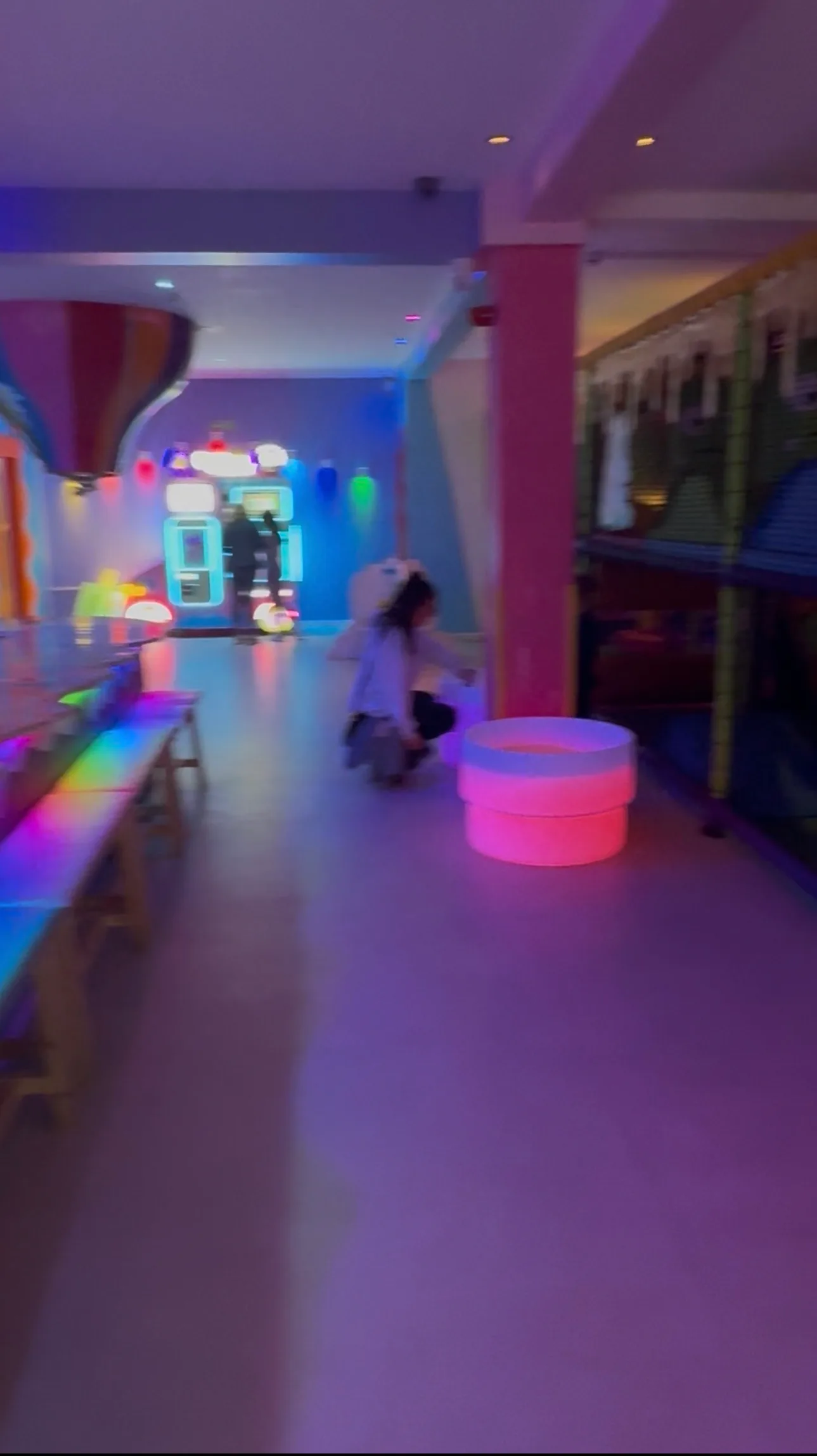 Atmosphere at Slimeville Kids Playground Liverpool — travel photo