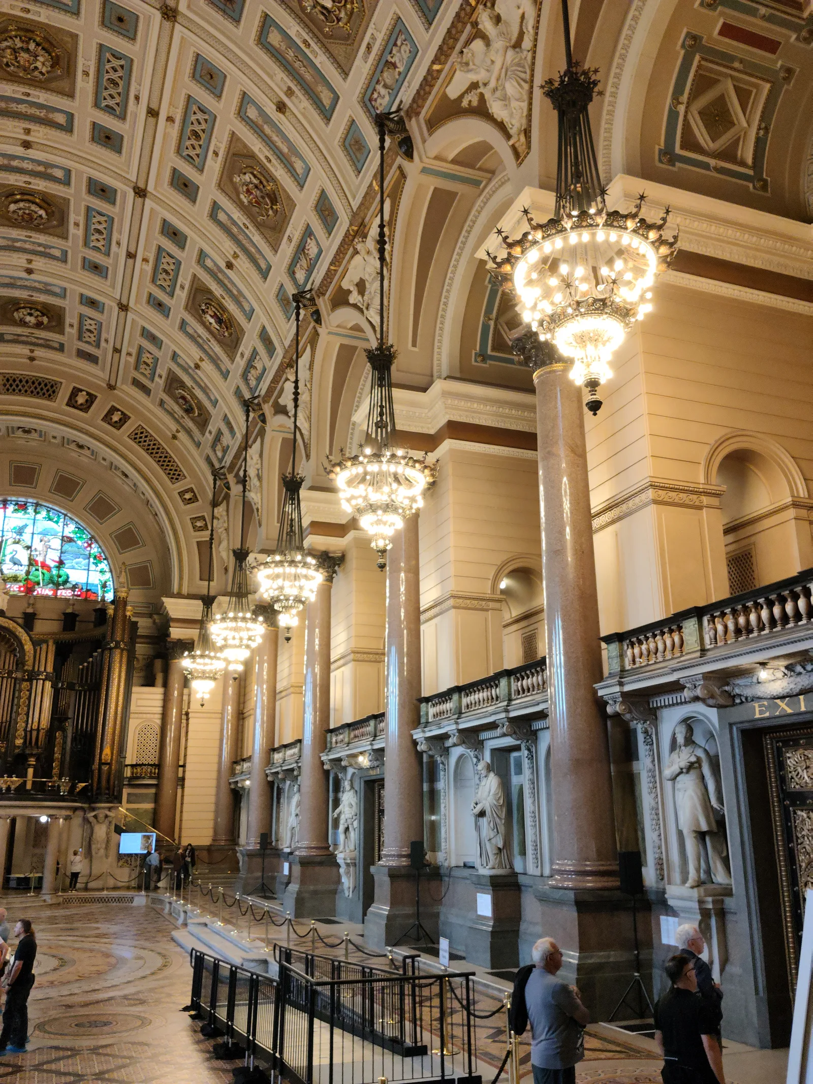 Main view at St George's Hall Liverpool — travel photo