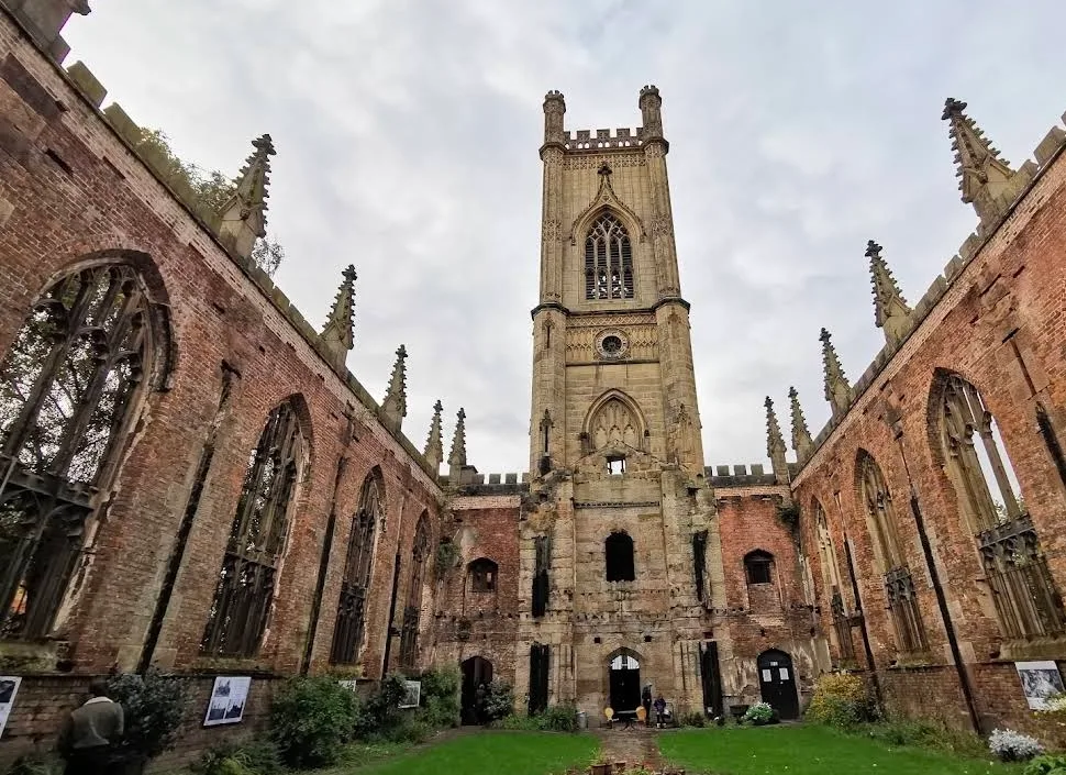Atmosphere at St Luke’s Bombed Out Church Liverpool — travel photo