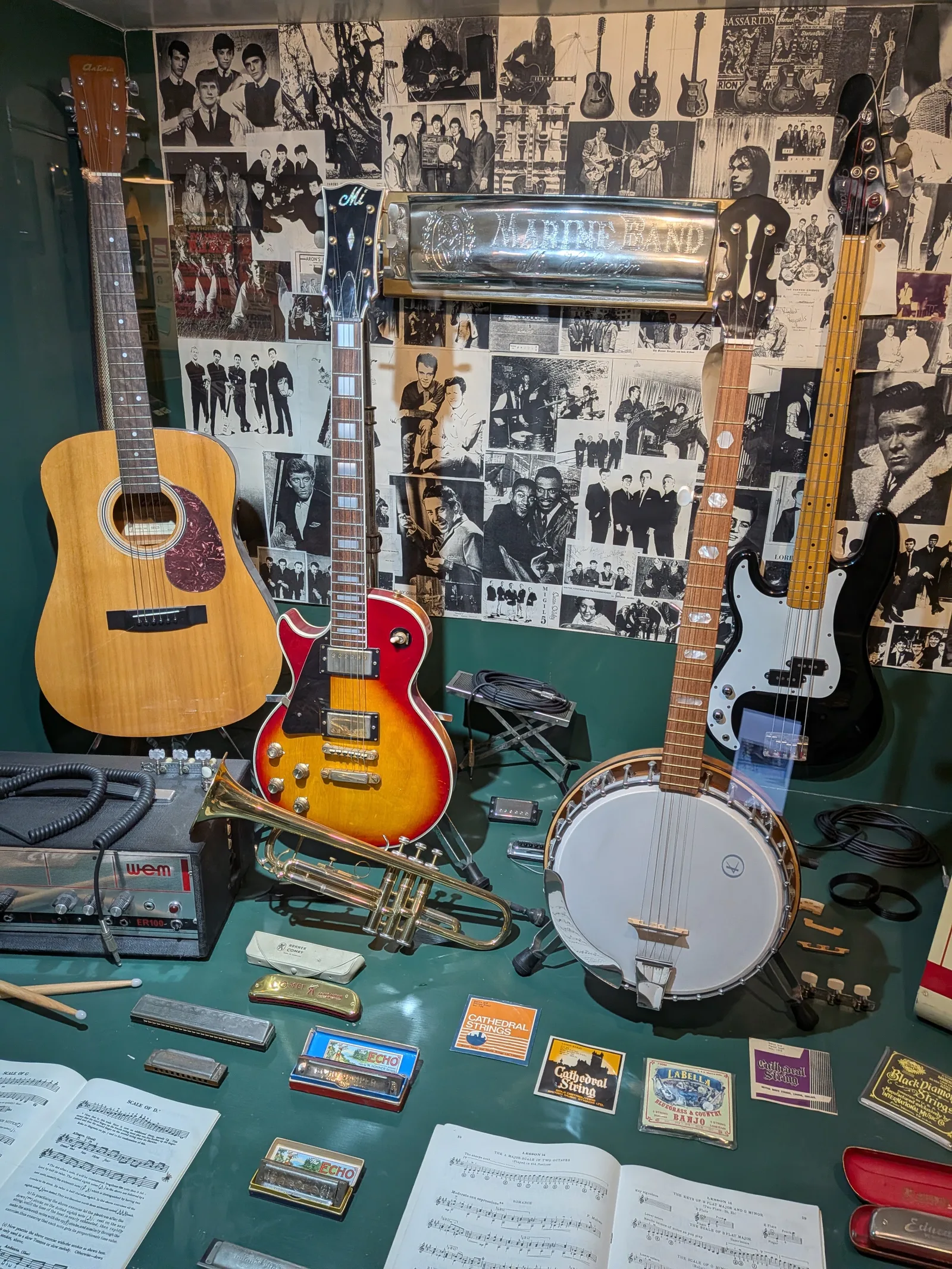 Details at The Beatles Story Museum, Liverpool Liverpool — travel photo