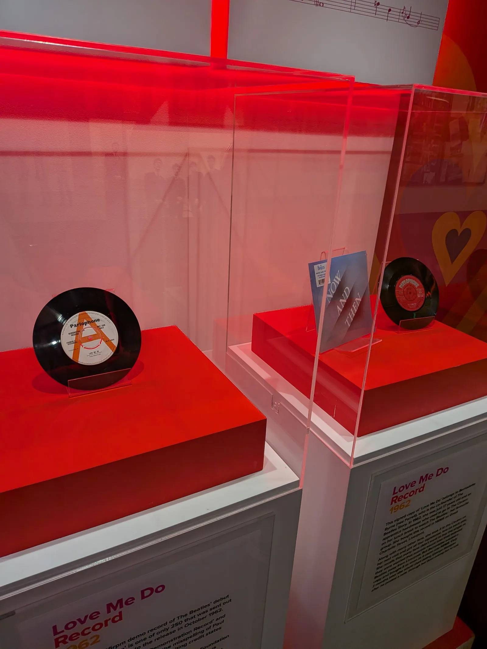 Atmosphere at The Beatles Story Museum, Liverpool Liverpool — travel photo