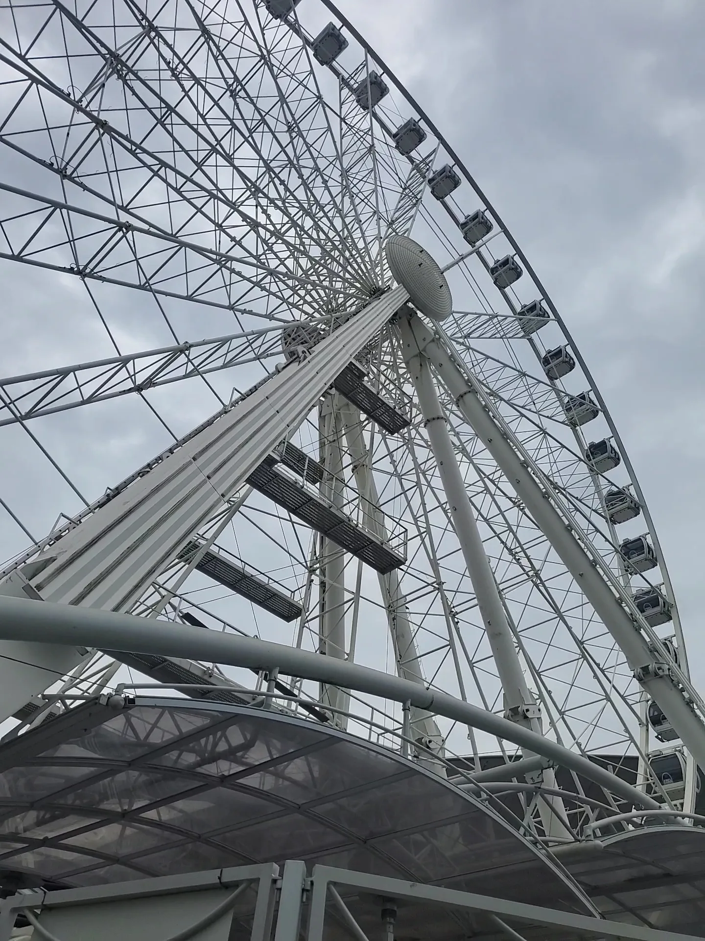 Interior at Wheel of Liverpool Liverpool — travel photo