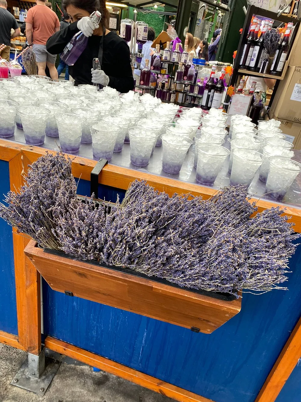 Atmosphere at Borough Market London — travel photo