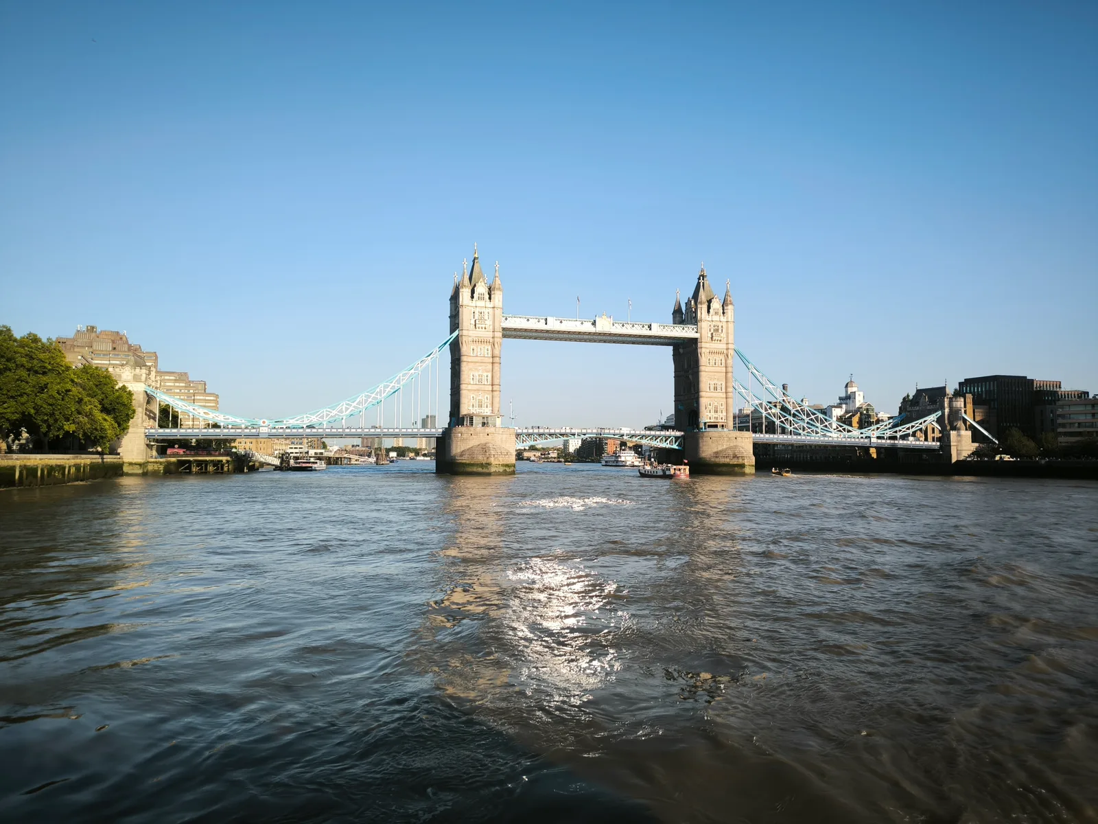 Main view at London Bridge London — travel photo