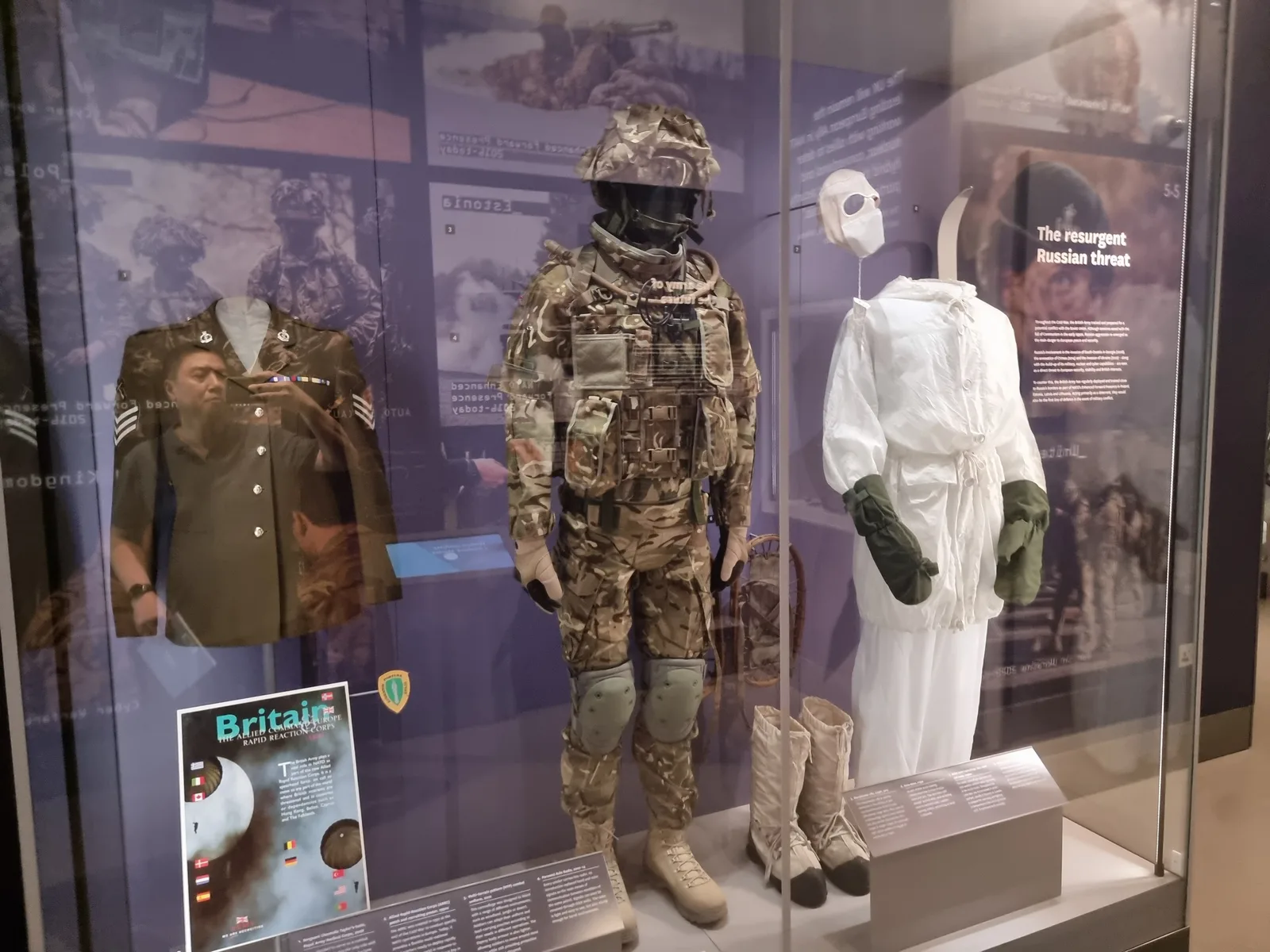 Atmosphere at National Army Museum London — travel photo