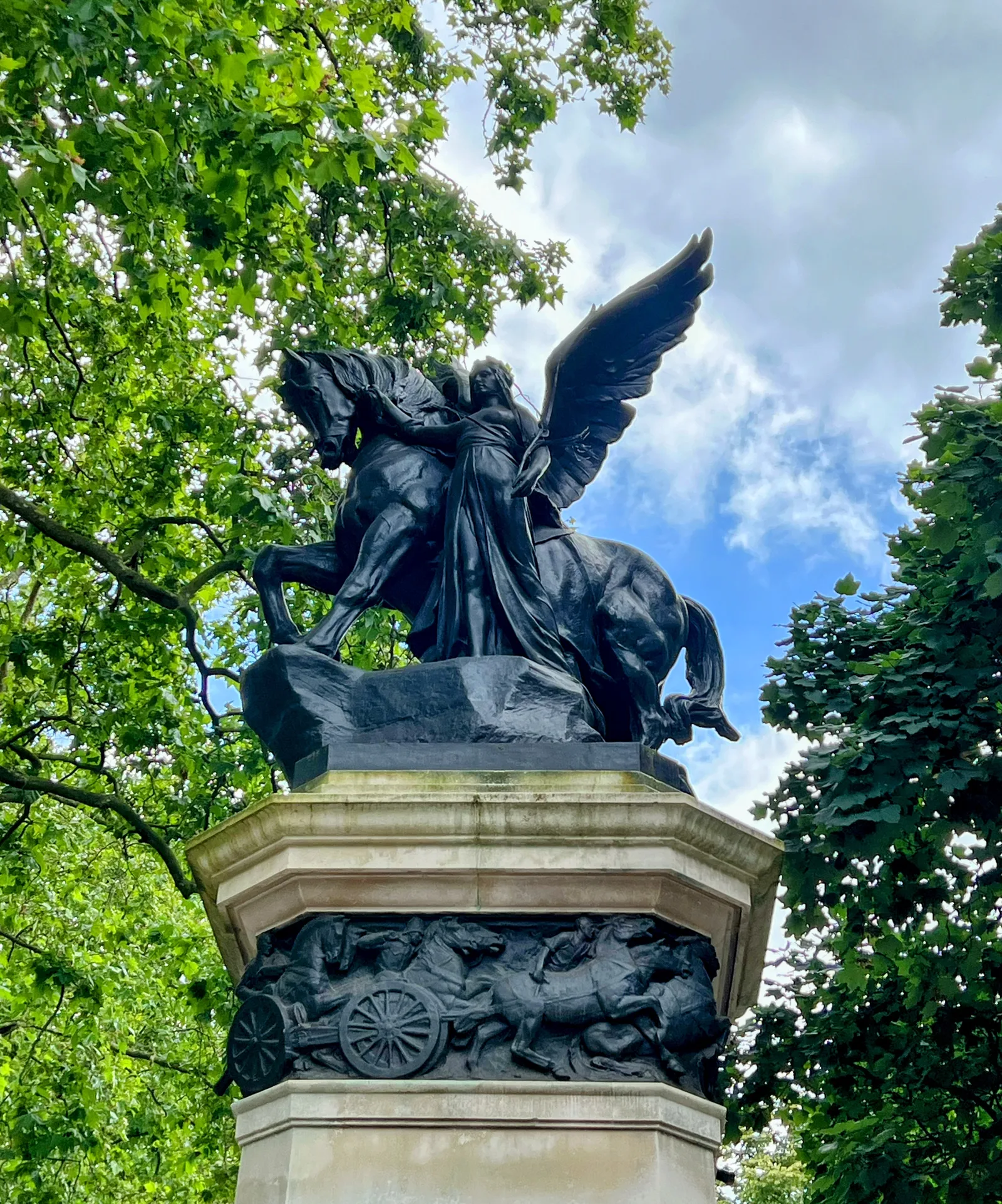 Details at St James's Park London — travel photo