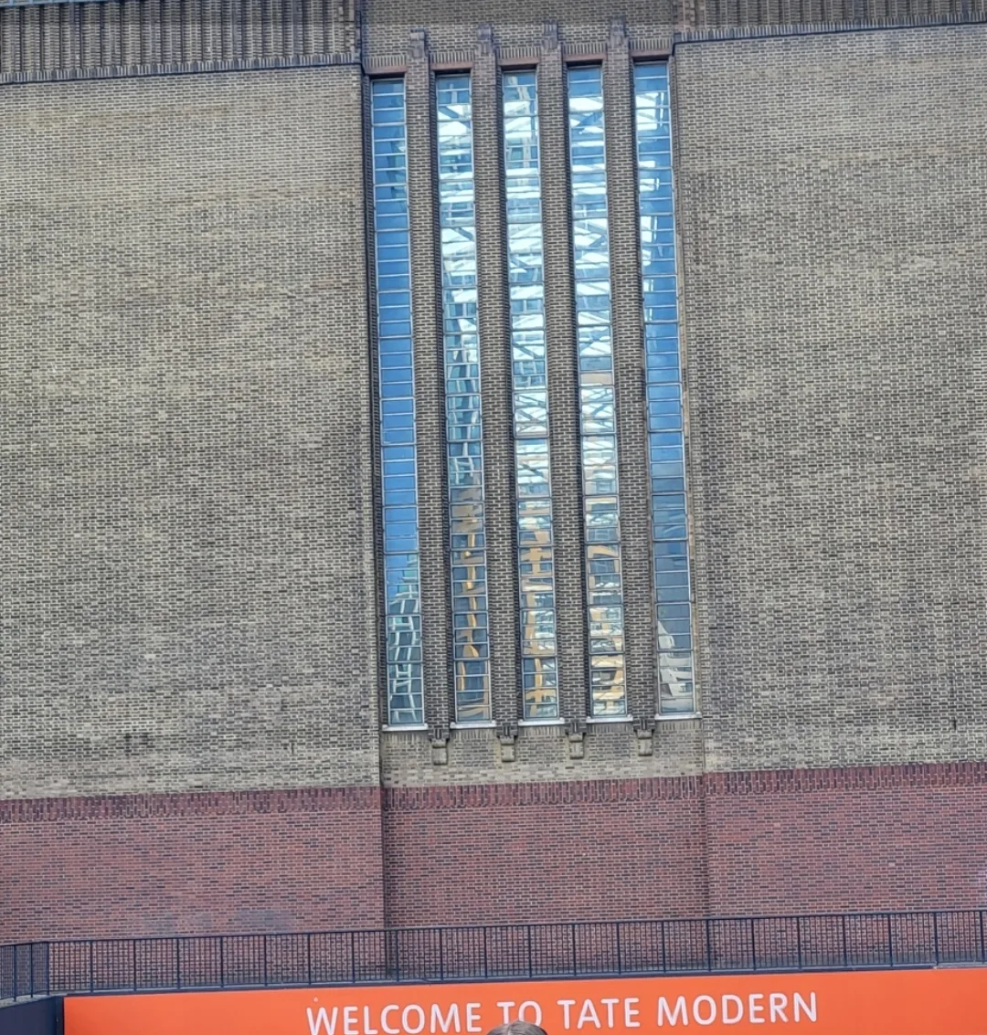 Main view at Tate Modern London — travel photo