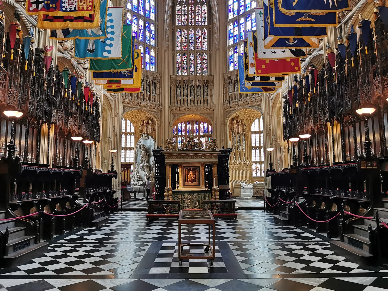 Atmosphere at Westminster Abbey London — travel photo