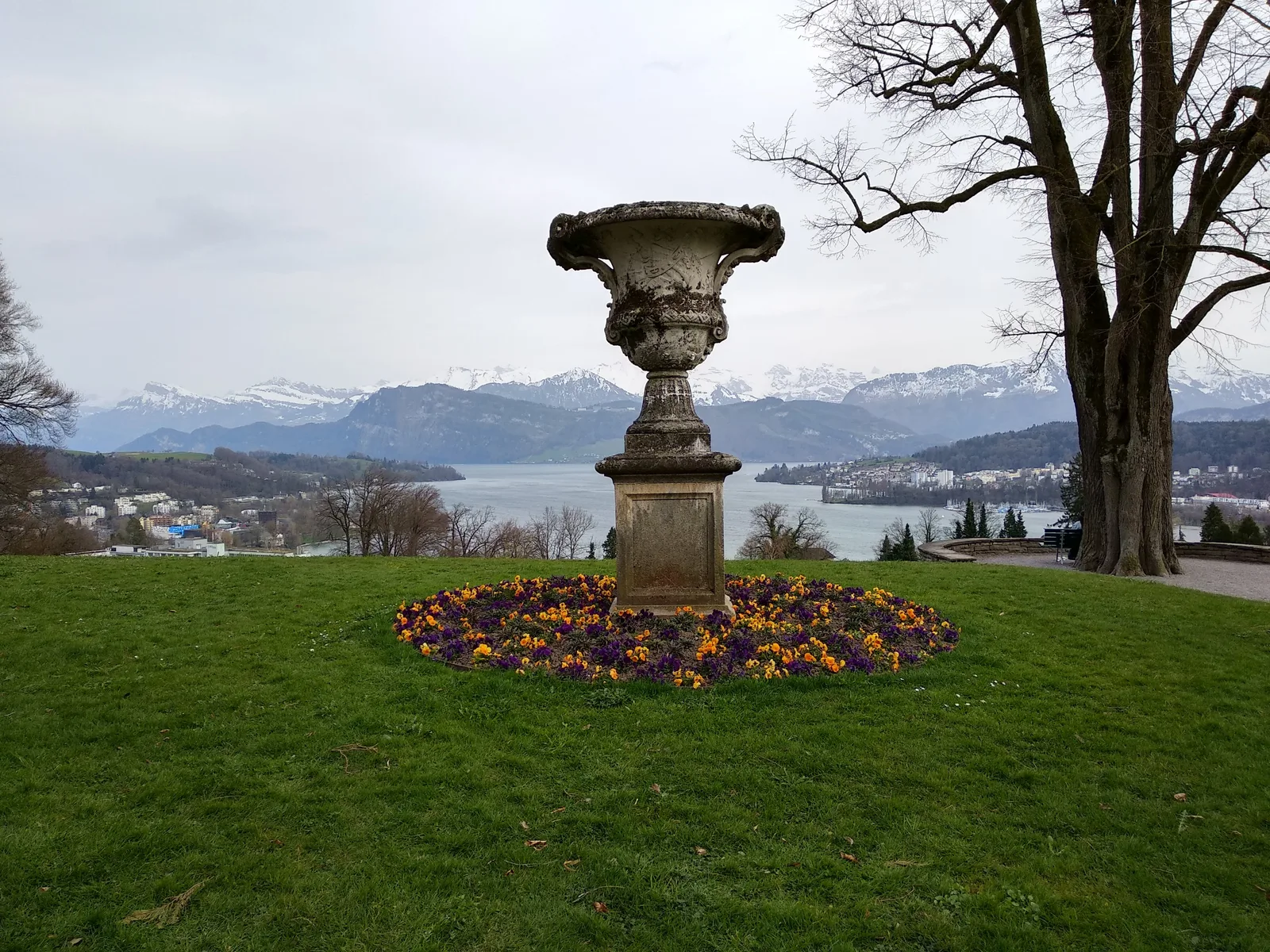 Interior at Dreilindenpark (Konsipark) Lucerne — travel photo