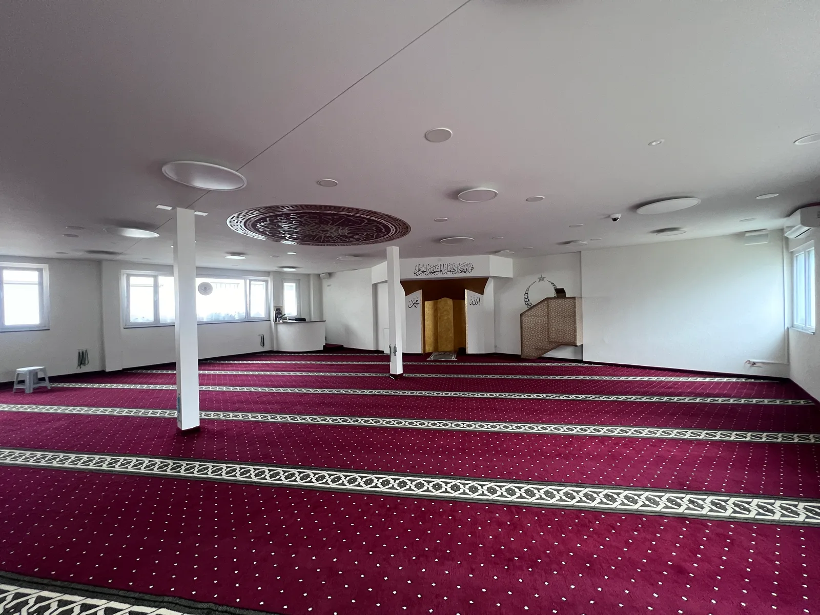Atmosphere at Emmen Islamic Cultural Center Lucerne — travel photo