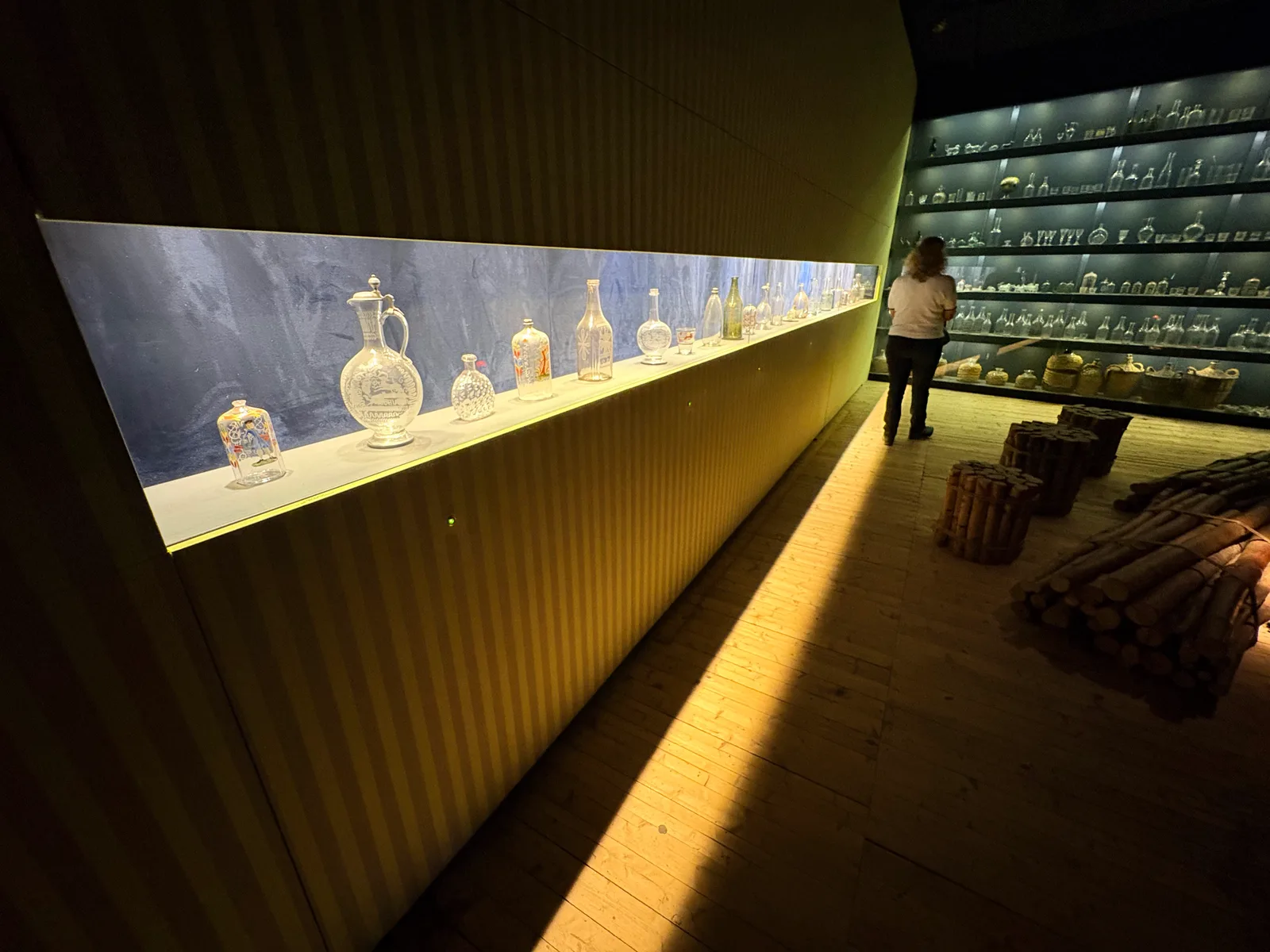 Interior at Glasi Hergiswil (Glass museum) Lucerne — travel photo