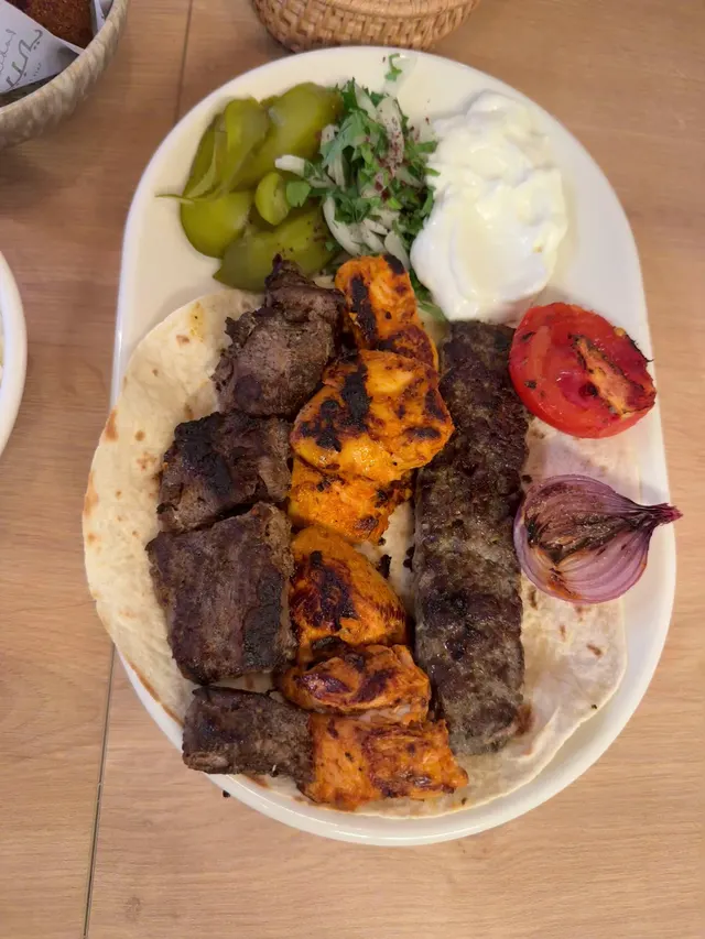 habibi's Café & Restaurant