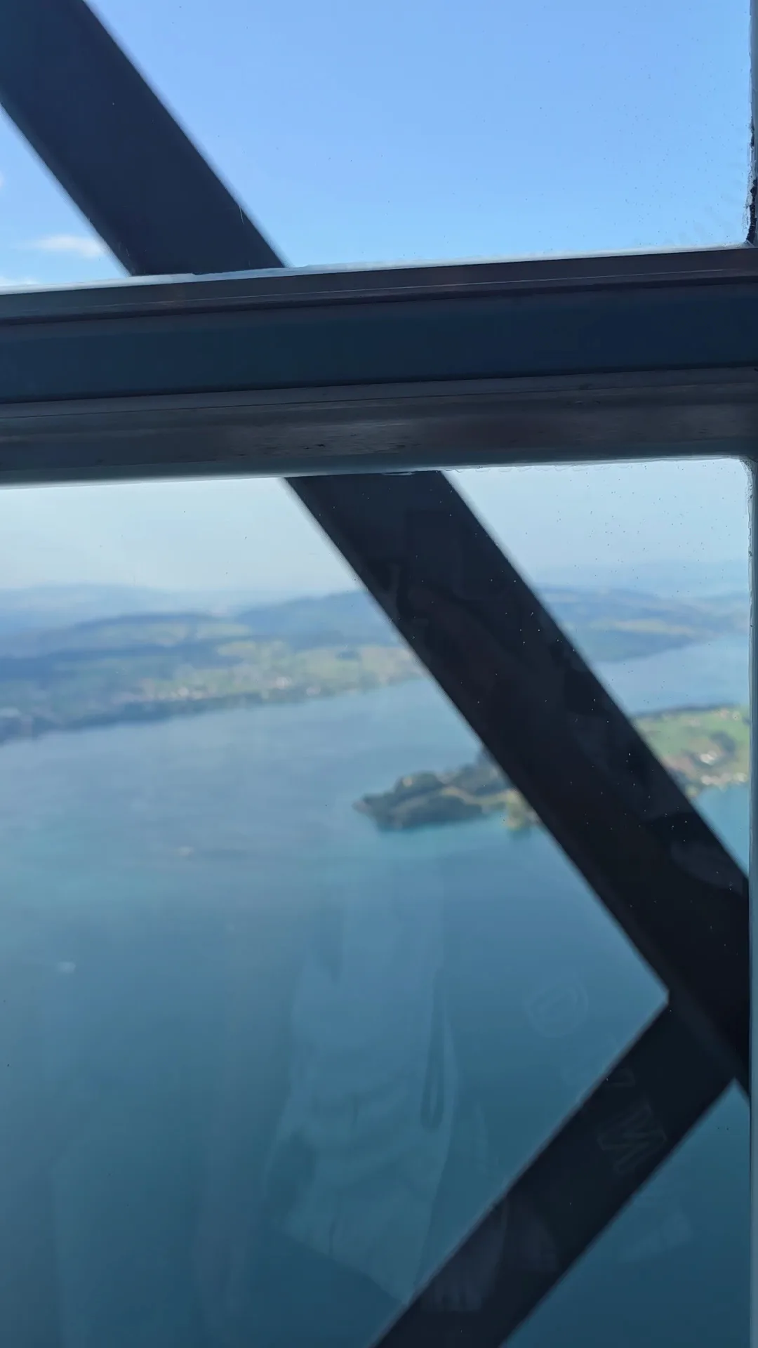 Main view at Hammetschwand Elevator Lucerne — travel photo