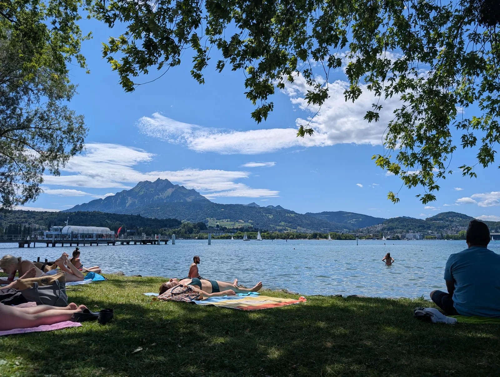 Details at Lido Wiese Lucerne — travel photo