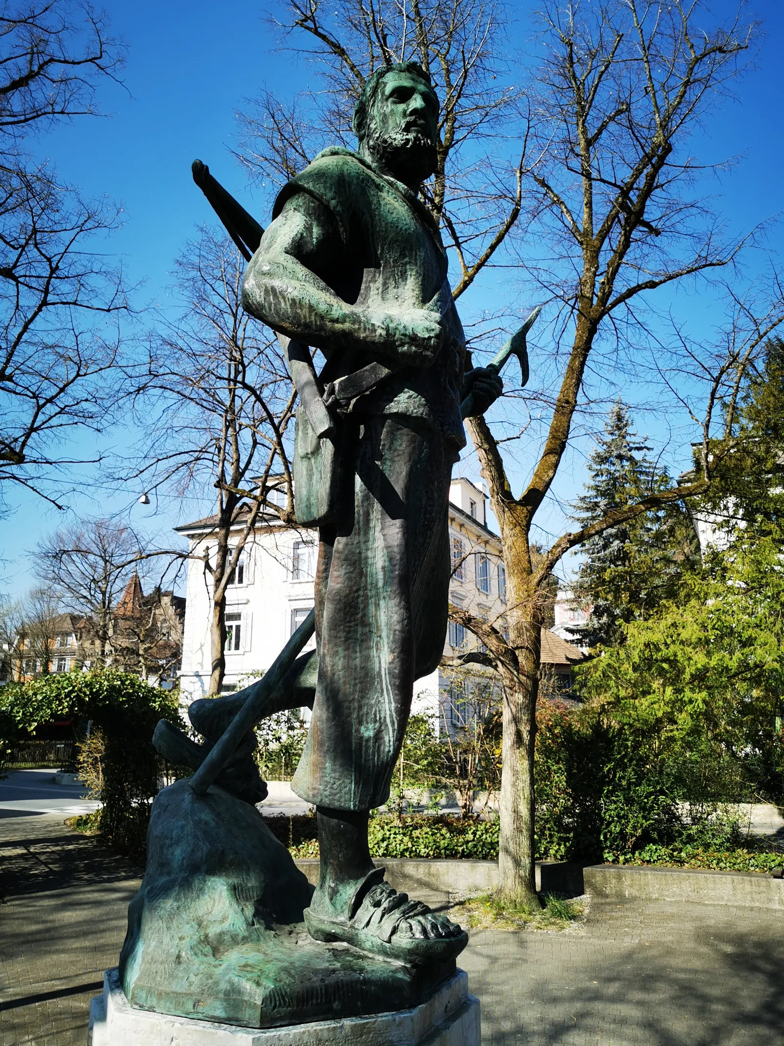 Details at Lindengarten Lucerne — travel photo