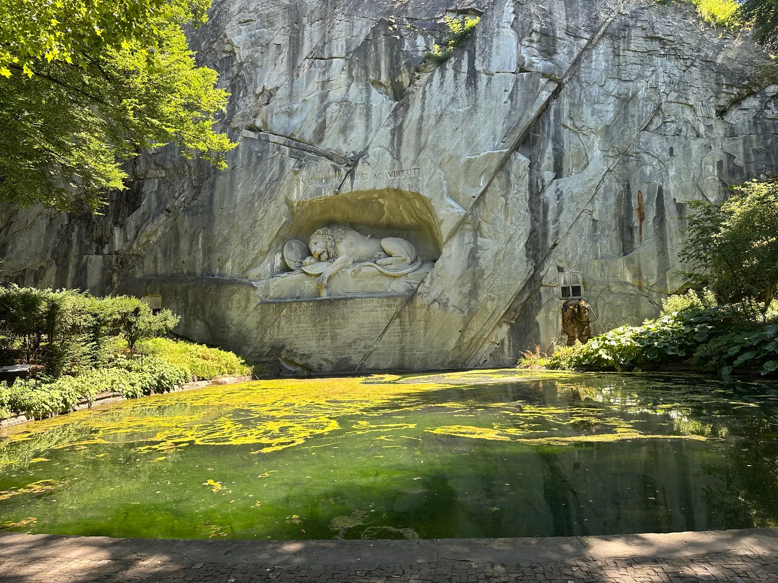 Details at Lion Monument Lucerne — travel photo